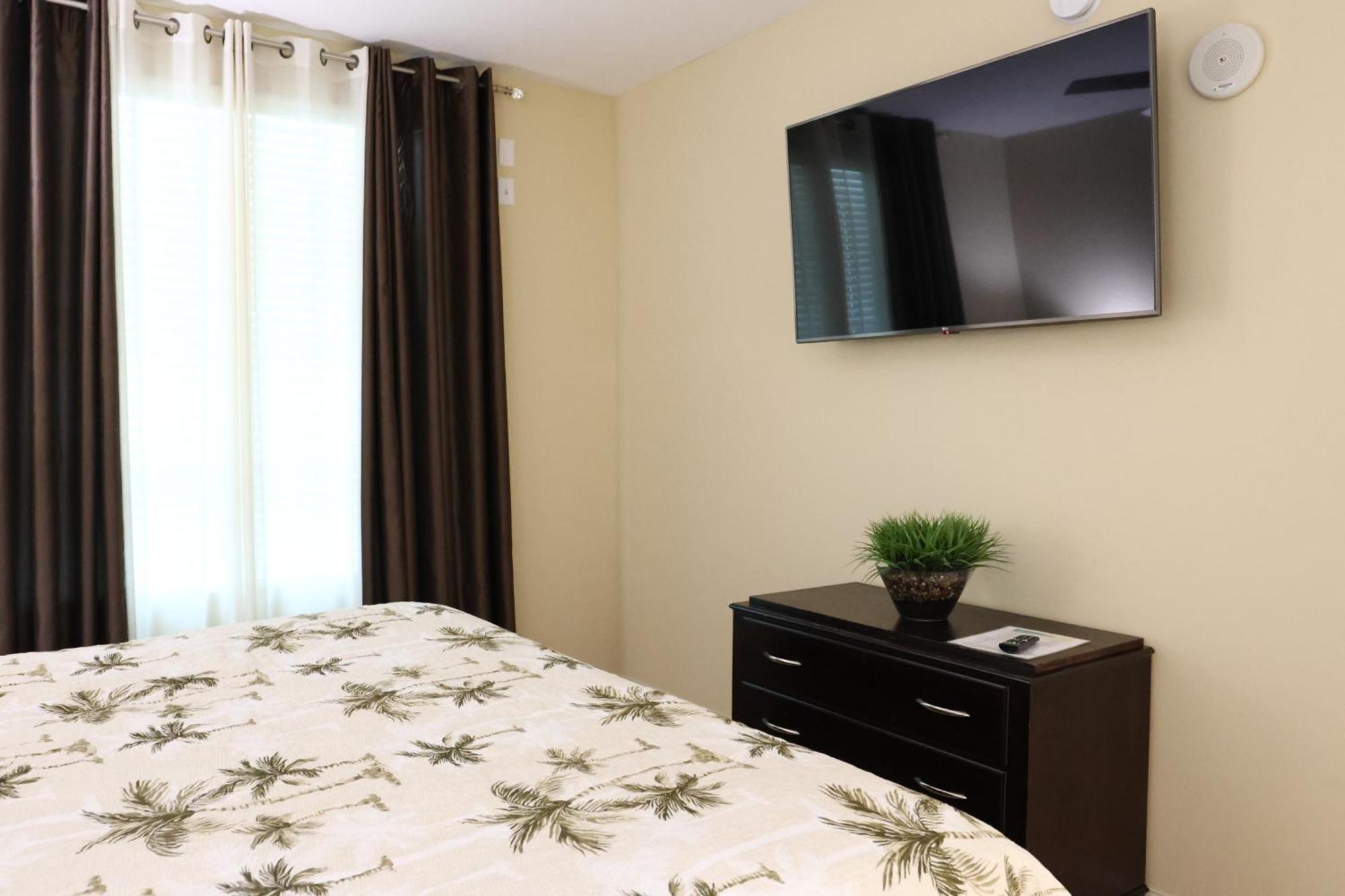 Aqua 1504 Beachfront Condo With Free Beach Chairs Panama City Beach Exterior foto