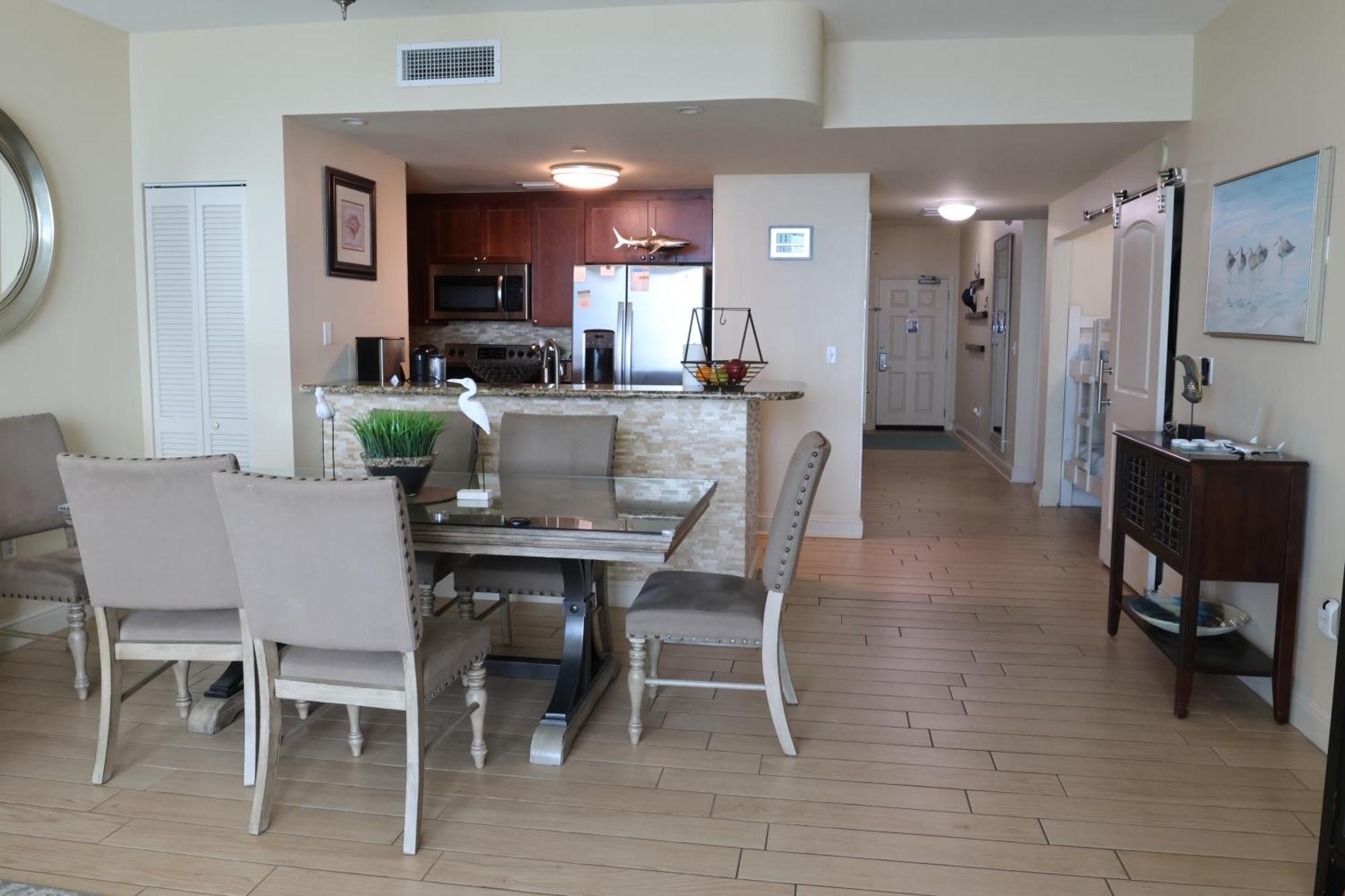 Aqua 1504 Beachfront Condo With Free Beach Chairs Panama City Beach Exterior foto