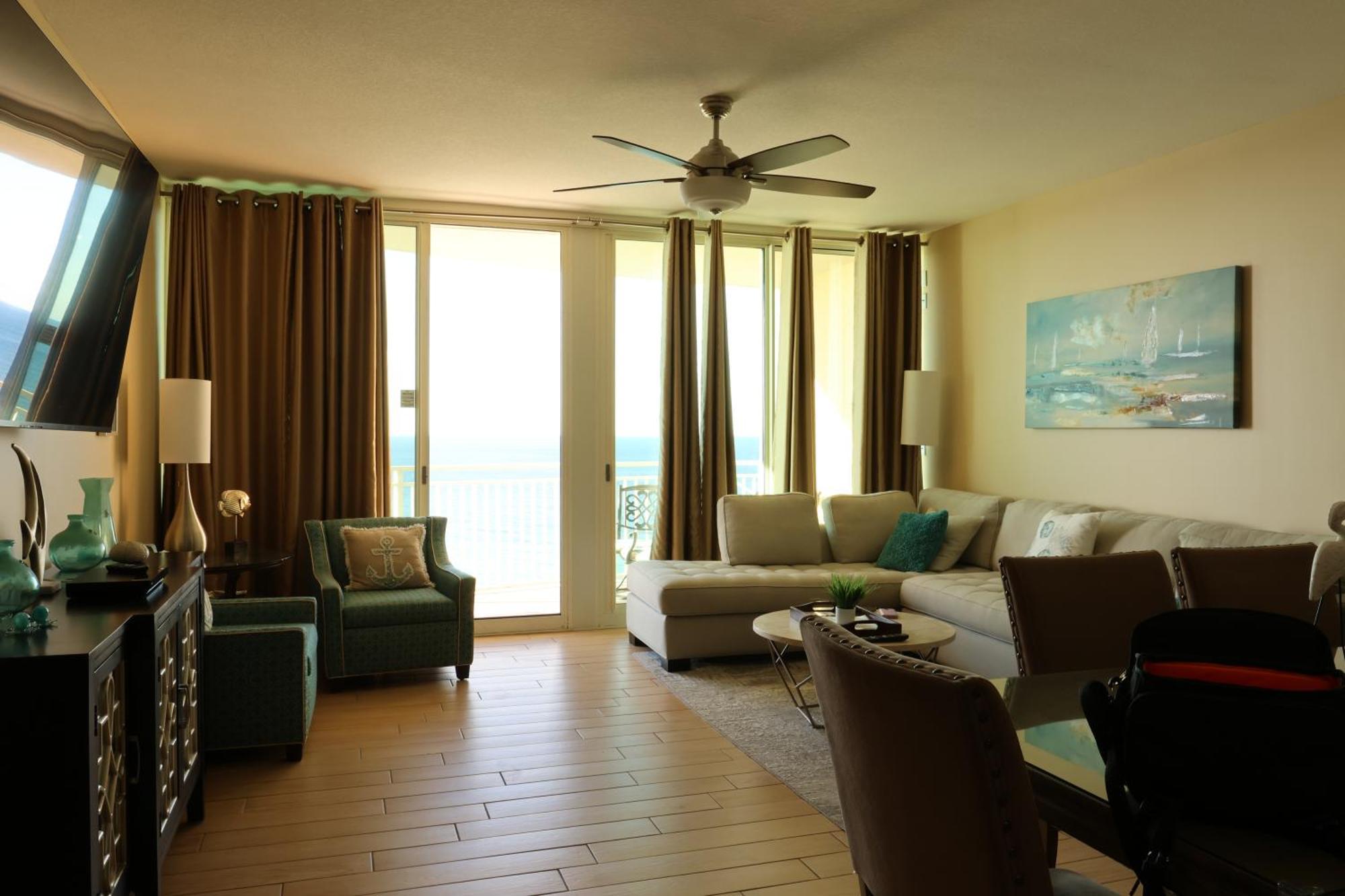 Aqua 1504 Beachfront Condo With Free Beach Chairs Panama City Beach Exterior foto